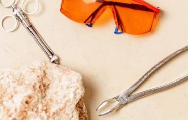 Имплантация жевательных зубов верхней челюсти