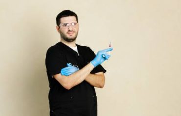 Имплантация зубов