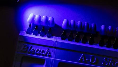 отбеливание зубов