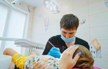 Лечение кариеса молочных зубов