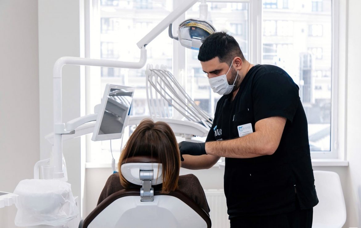 КТ зубов и консультация главного врача по вопросам имплантации — бесплатно!